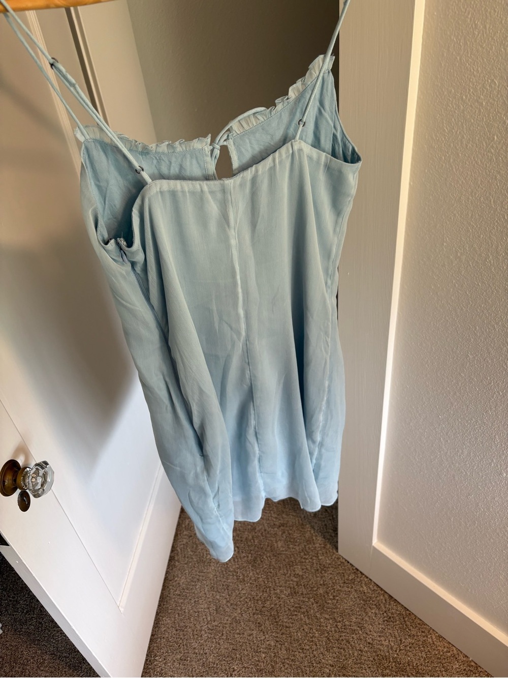 Abercrombie & Fitch Light Blue Tie-Front Slip - Picture 6 of 8